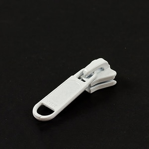 Thumbnail Image for YKK VISLON #5 Metal Sliders #5VSDFL Non-Locking Long Single Pull Tab White