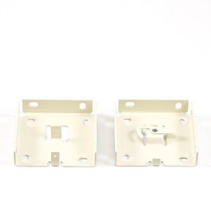 Thumbnail Image for Rollease Fascia Bracket 3" for R-8 Clutch Vanilla (EDC) (CLEARANCE)