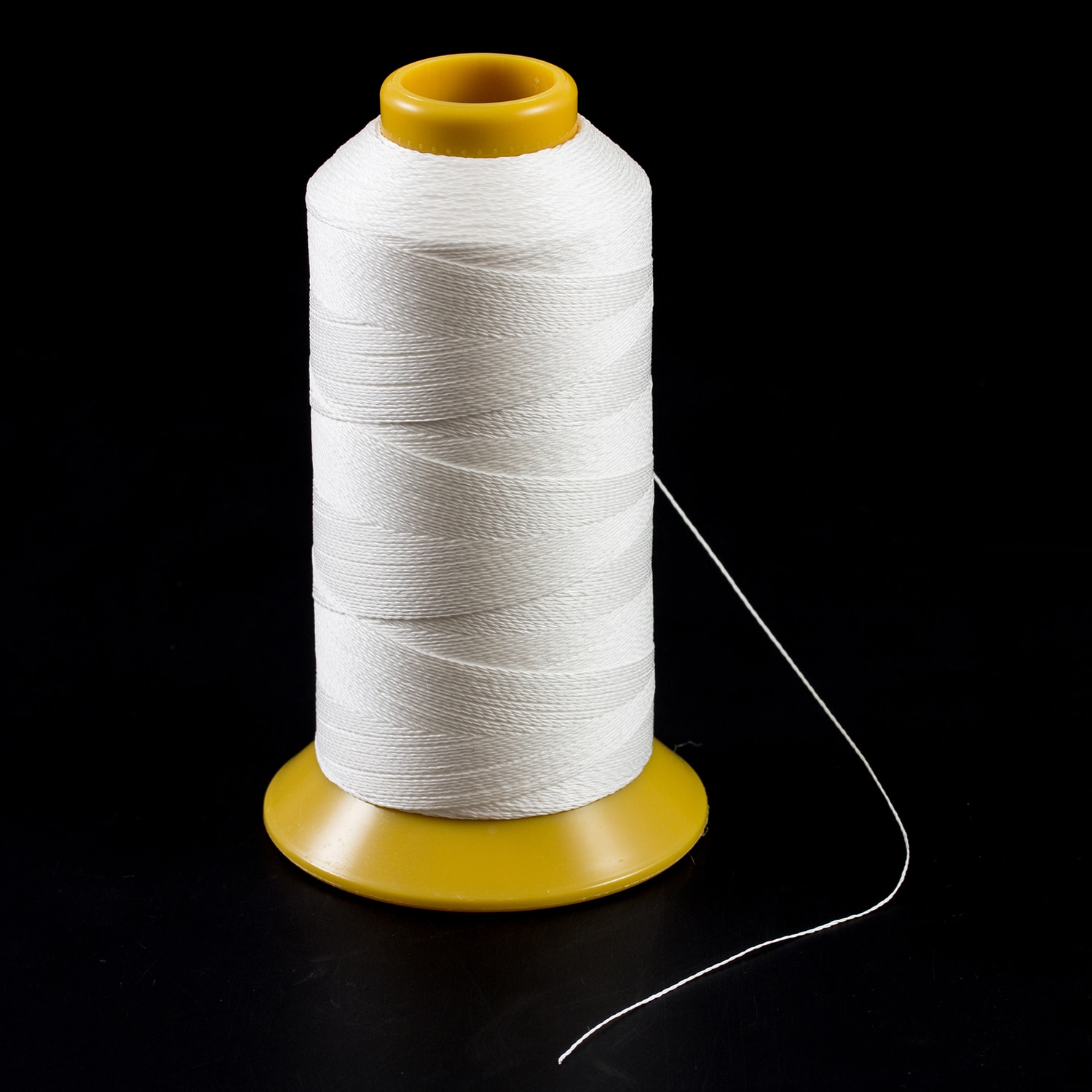 Gore Tenara Thread #M1000H-5 Size 138 White 1/2-lb