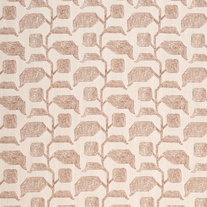 Lola Clay official swatch